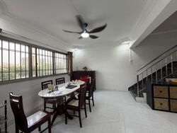 Blk 336 Jurong East Avenue 1 (Jurong East), HDB Executive #634636701